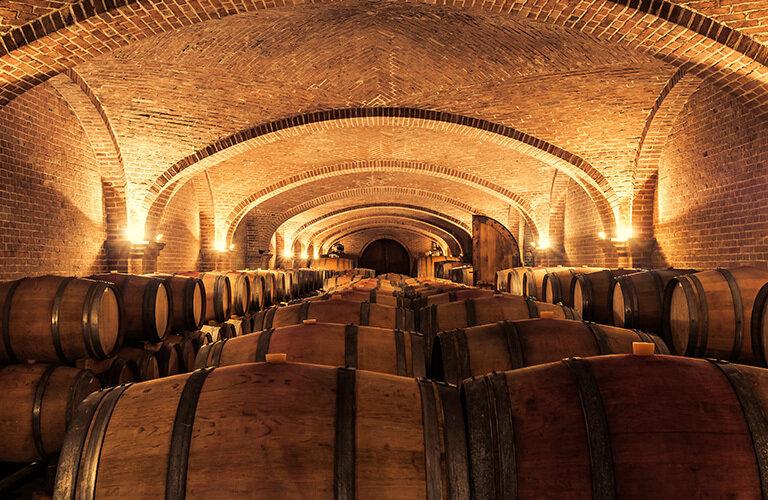 Mercato del vino: stentano le esportazioni, ma calano le giacenze | Crédit Agricole Mercato del vino: stentano le esportazioni, ma calano le giacenze | Crédit Agricole