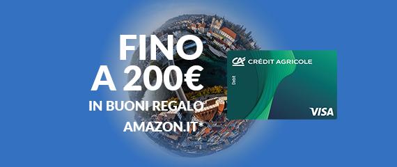 persone che sciano e la carta di debito VISA in primo piano | Crédit Agricole persone che sciano e la carta di debito VISA in primo piano | Crédit Agricole