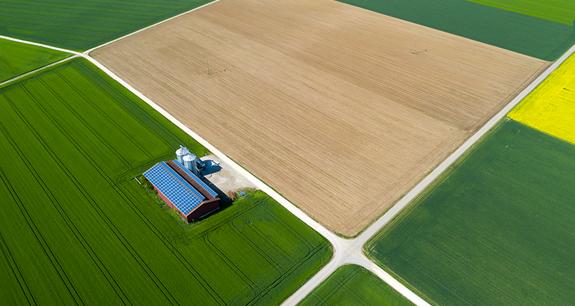 campi coltivati presi dall'alto | Crédit Agricole campi coltivati presi dall'alto | Crédit Agricole